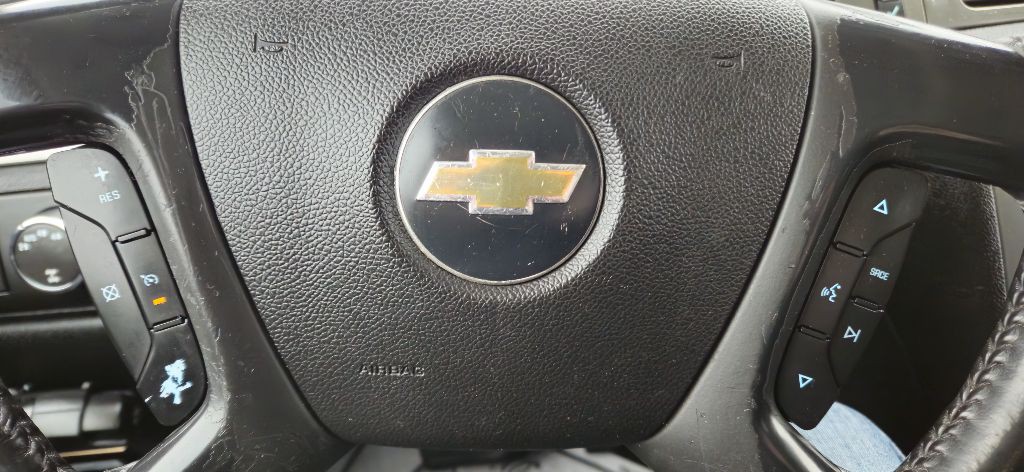 2007 Chevrolet Suburban Image 16