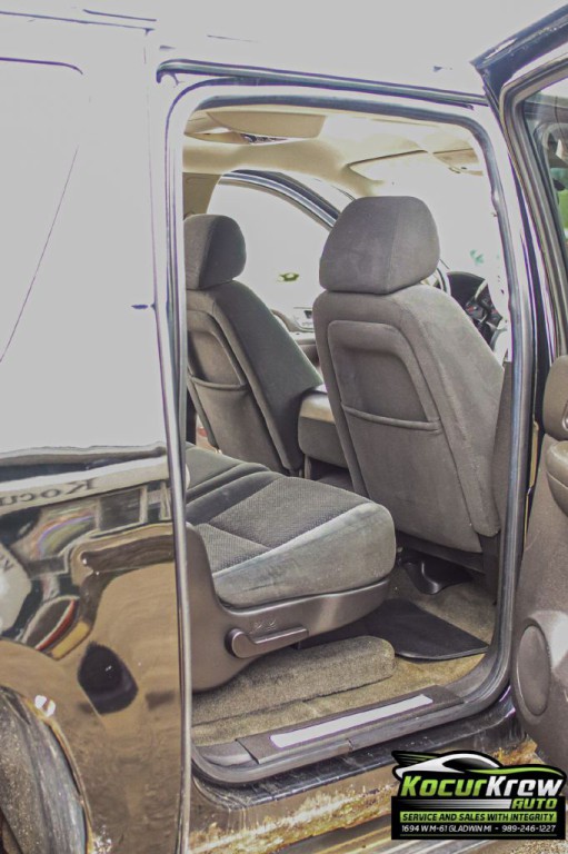 2007 Chevrolet Suburban Image 16