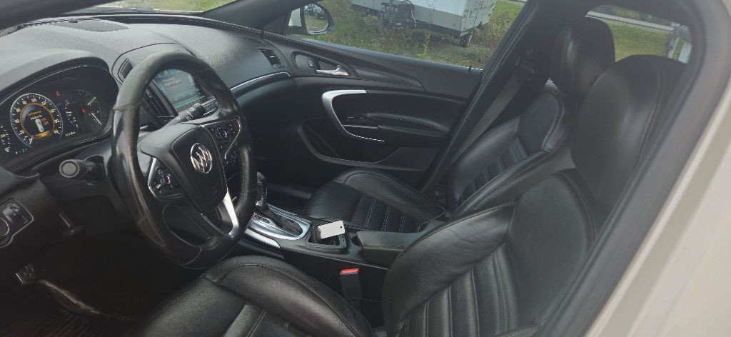 2014 Buick Regal Image 5