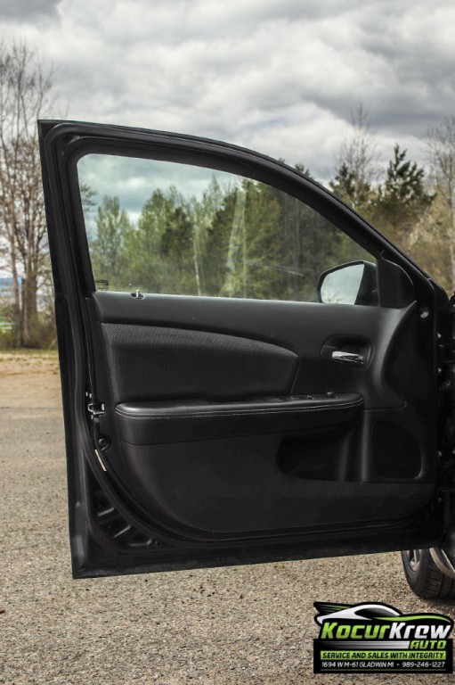 2014 Dodge Avenger Image 5