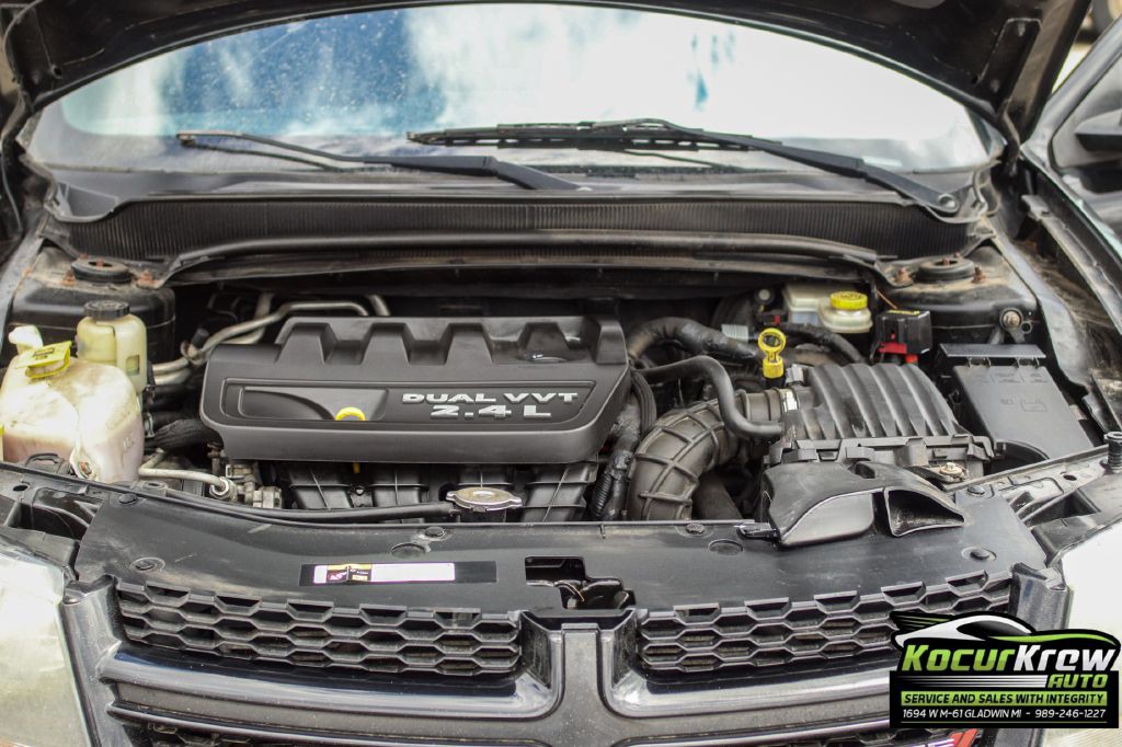 2014 Dodge Avenger Image 16