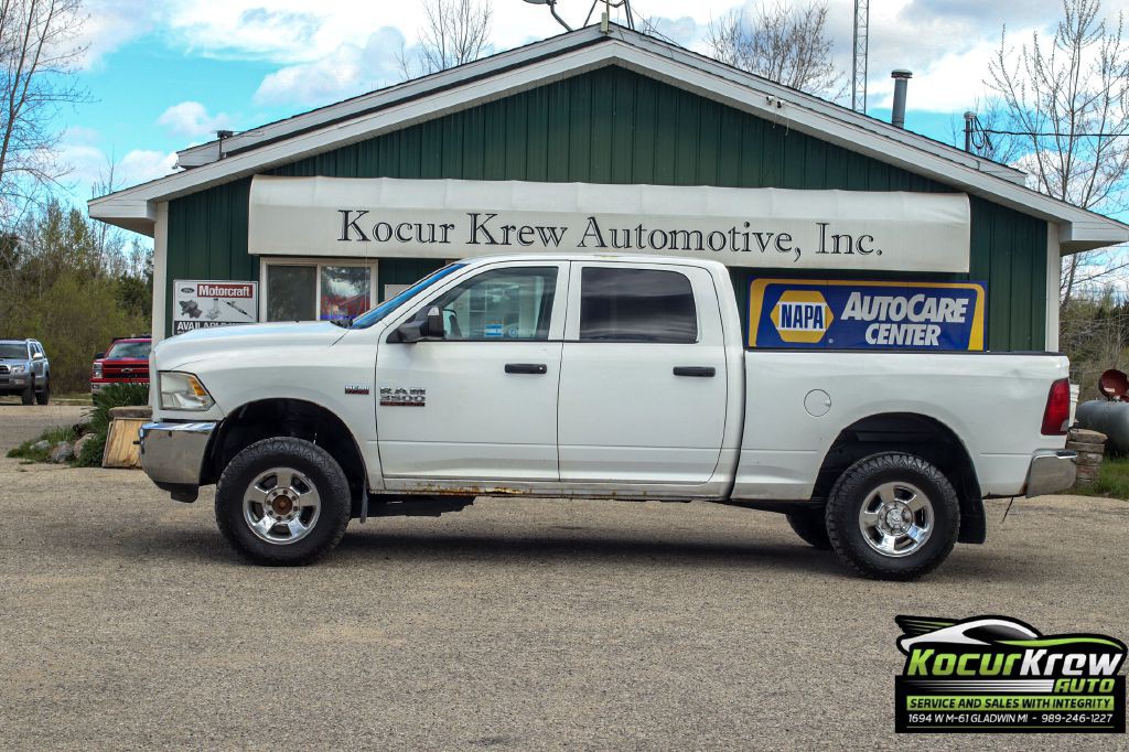 2015 RAM 3500 Image 1