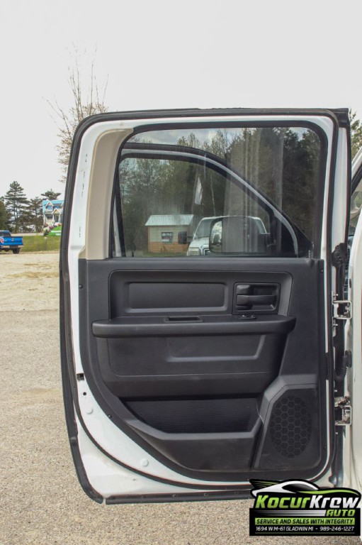 2015 RAM 3500 Image 7