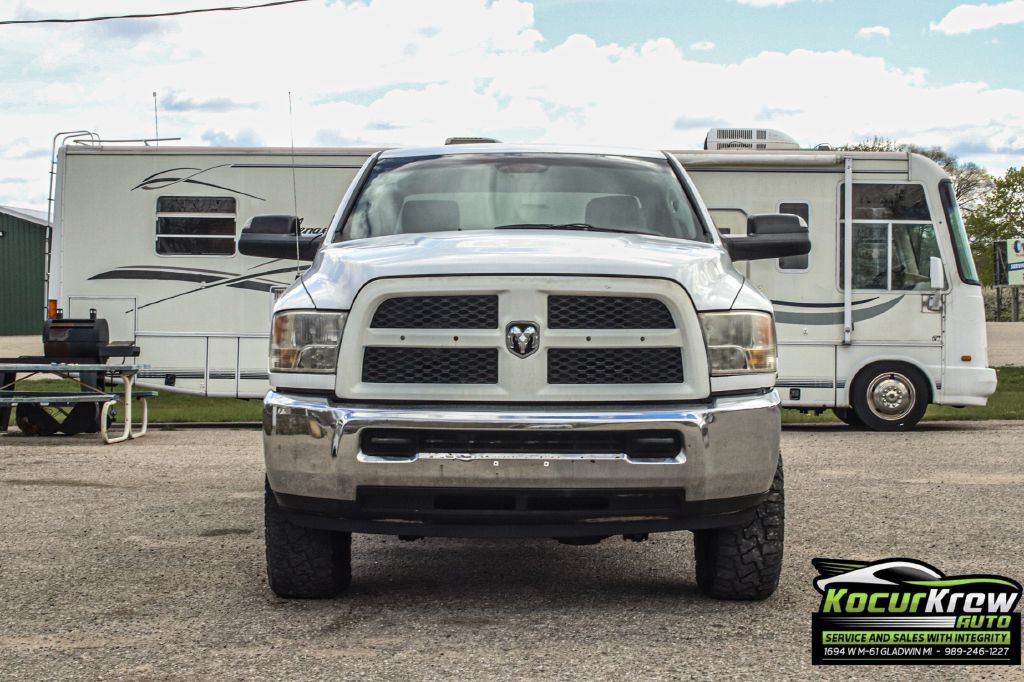 2015 RAM 3500 Image 16
