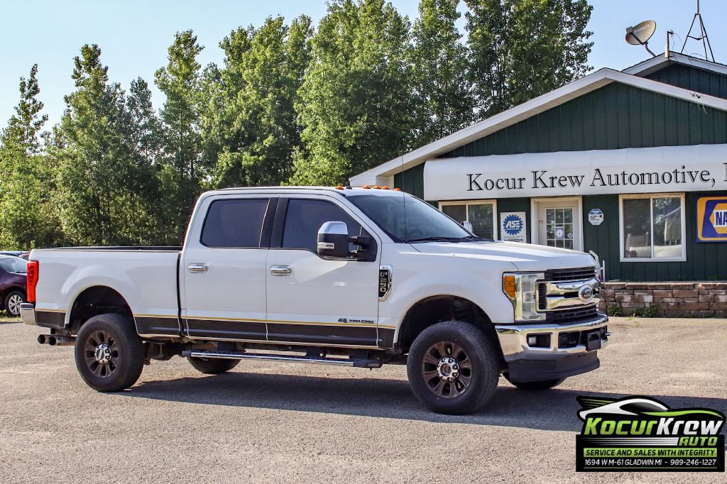 2017 Ford F-250 Image 4