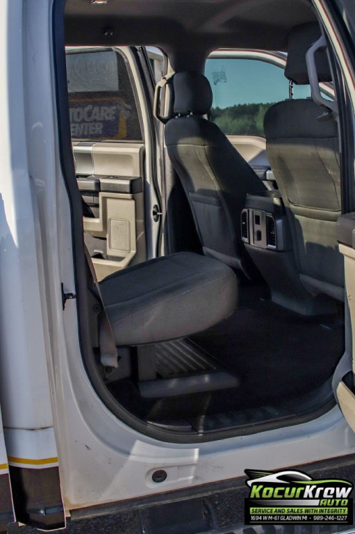 2017 Ford F-250 Image 10