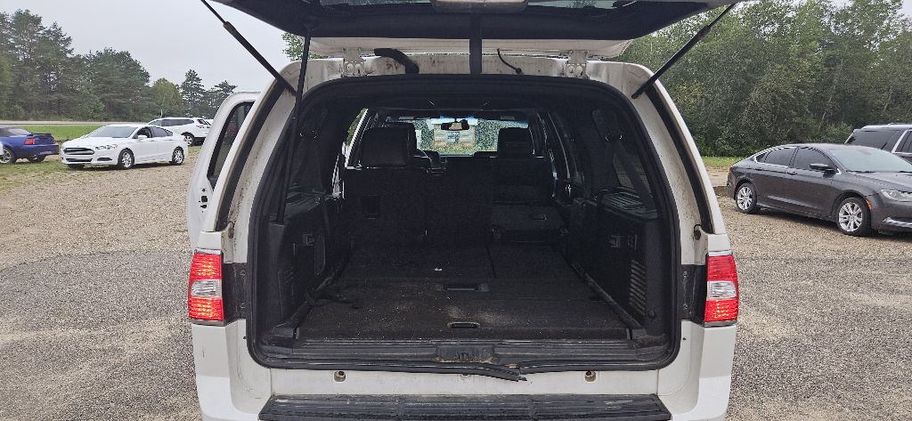 2011 Lincoln Navigator Image 11