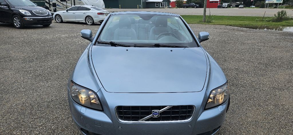 2010 Volvo C70 Image 7