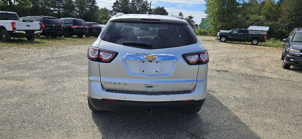 2017 Chevrolet Traverse Image 4