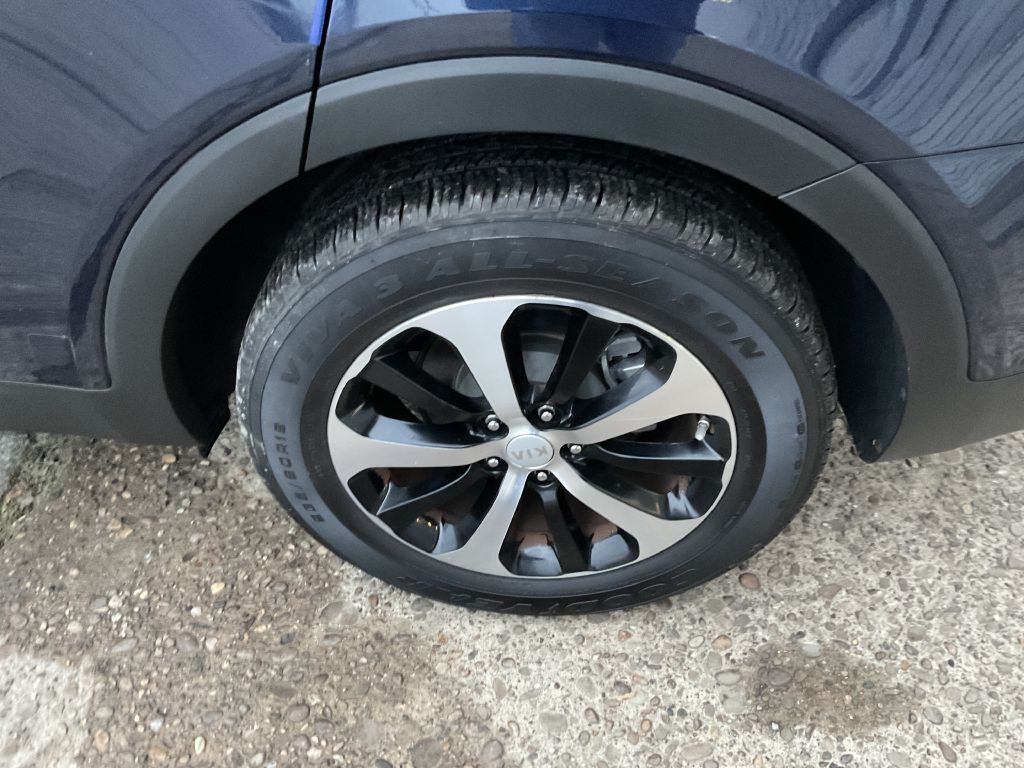 2016 Kia Sorento Image 10