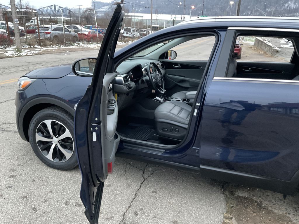 2016 Kia Sorento Image 13