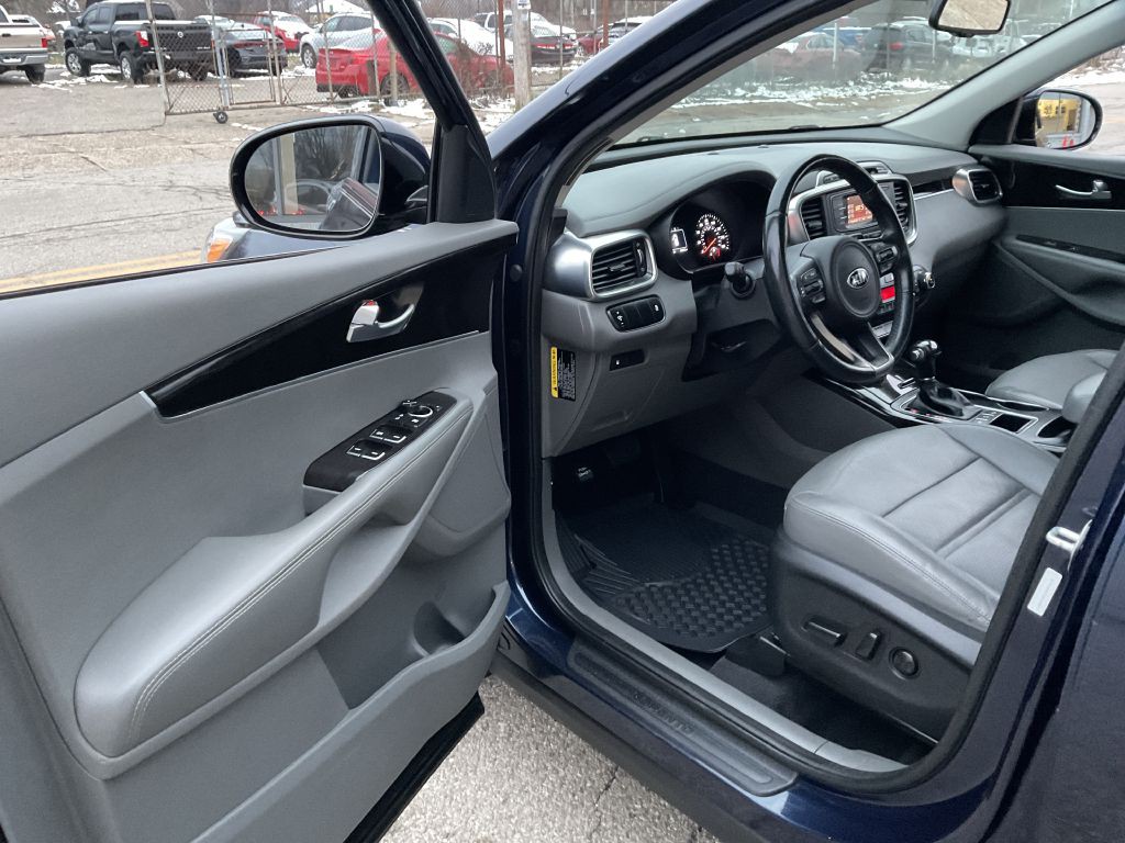 2016 Kia Sorento Image 15