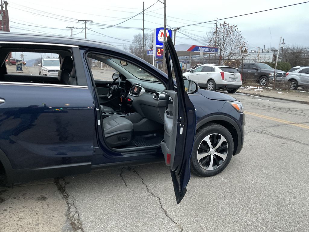 2016 Kia Sorento Image 16