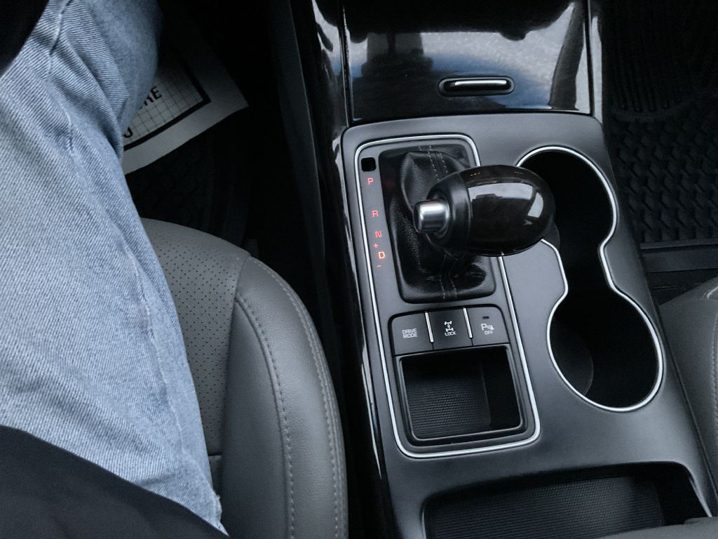 2016 Kia Sorento Image 35