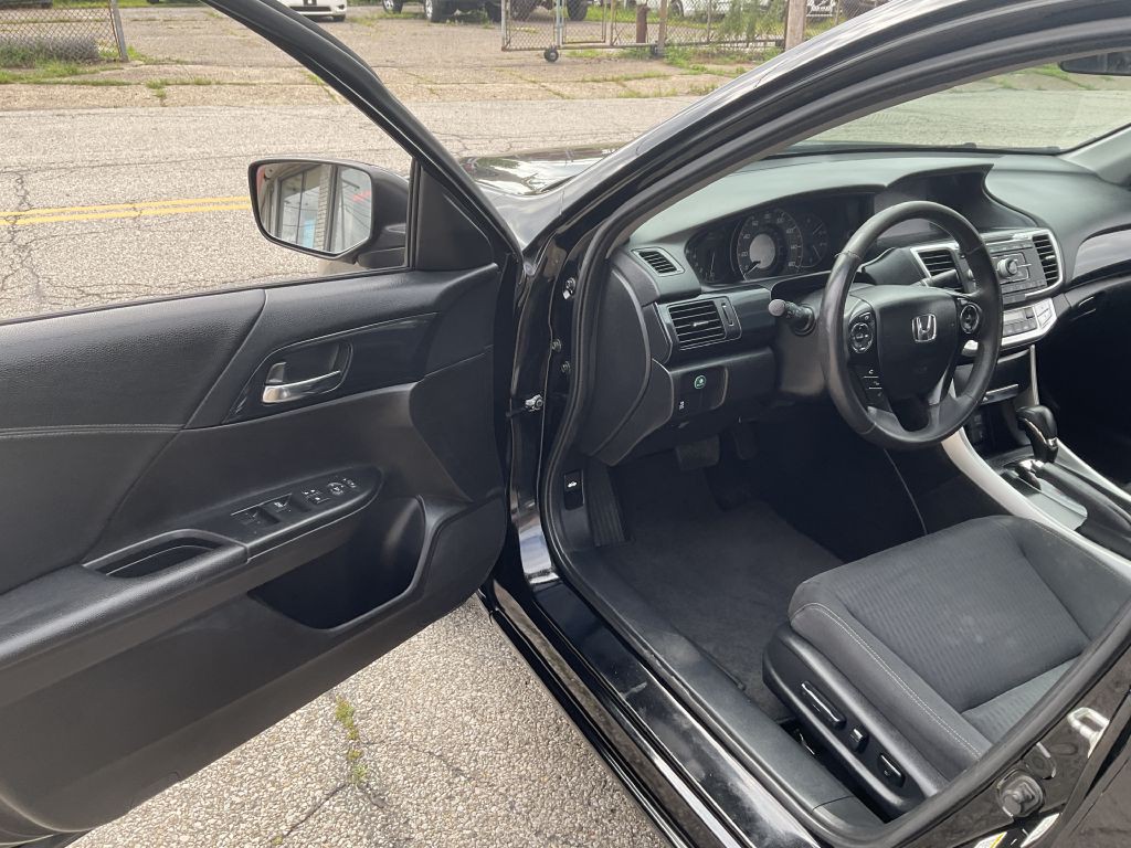 2013 Honda Accord Image 15