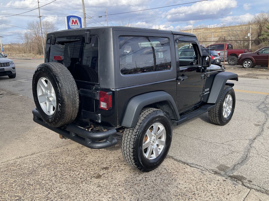 2010 Jeep Wrangler Image 3