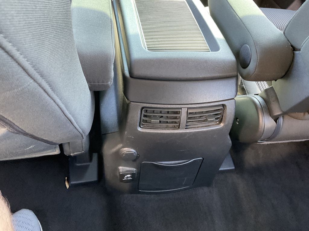 2014 Nissan Titan Image 29