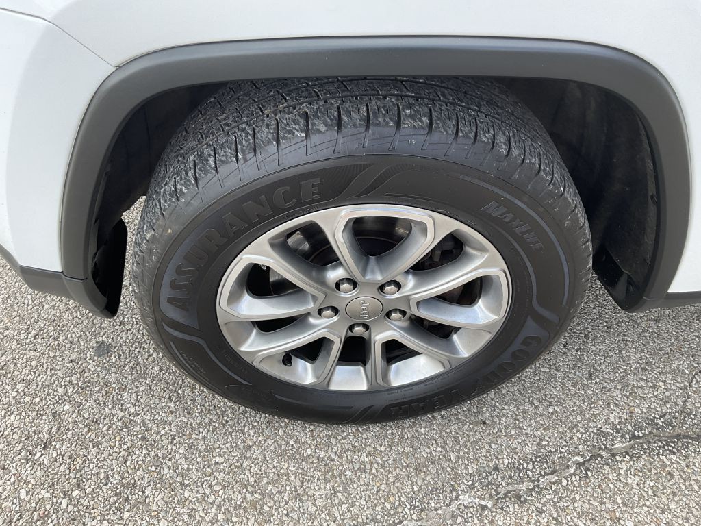 2015 Jeep Grand Cherokee Image 9
