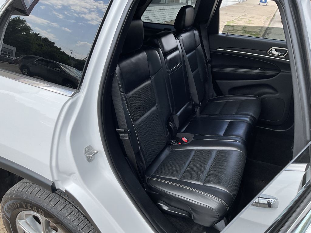 2015 Jeep Grand Cherokee Image 24