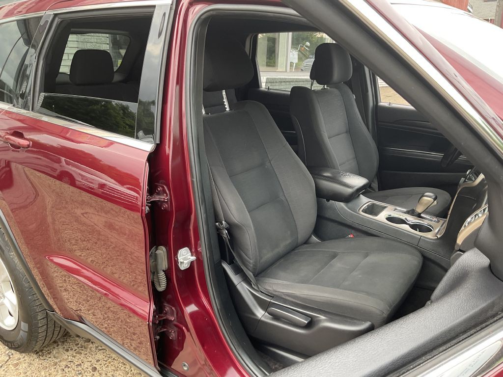 2016 Jeep Grand Cherokee Image 17