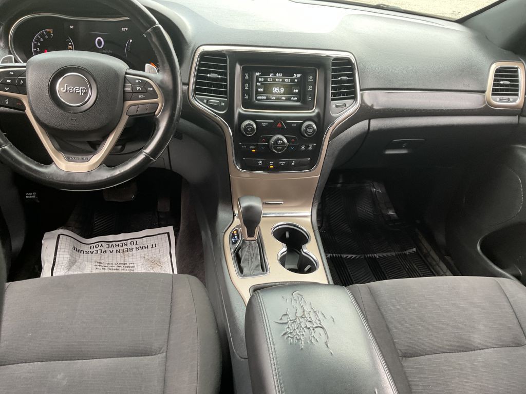 2016 Jeep Grand Cherokee Image 28