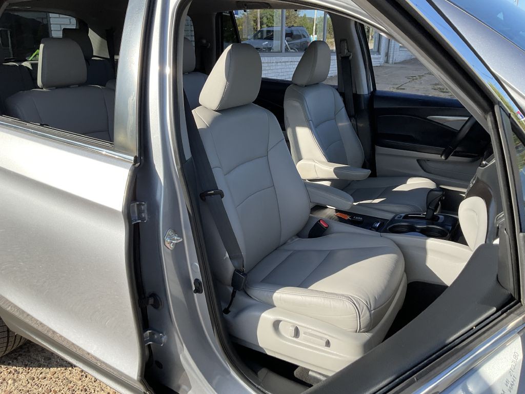 2019 Honda Pilot Image 17