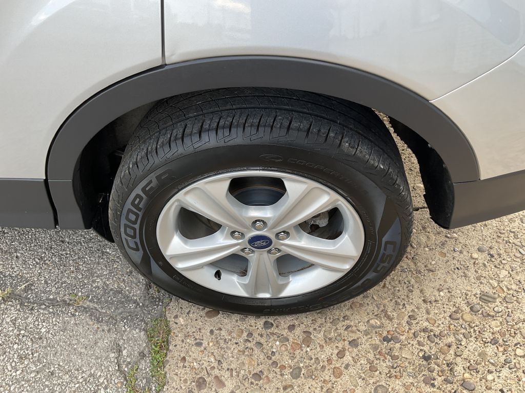 2015 Ford Escape Image 10