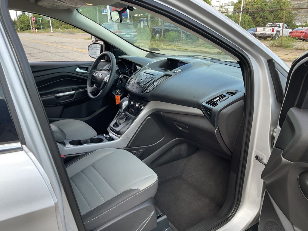 2015 Ford Escape Image 18