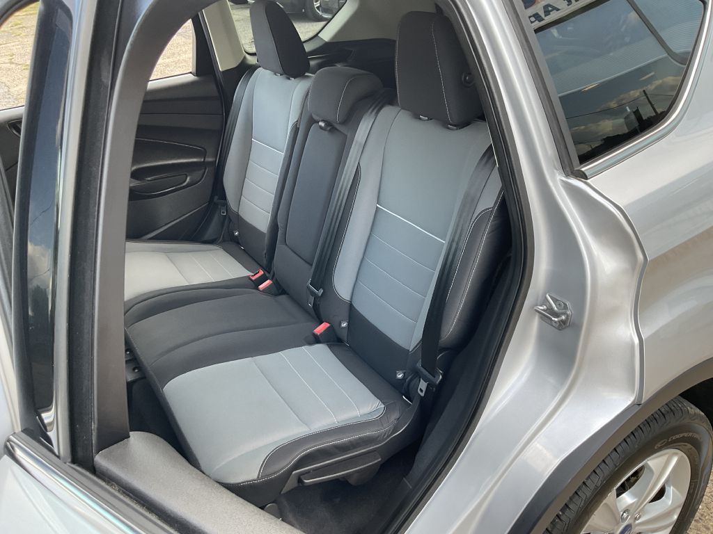 2015 Ford Escape Image 20