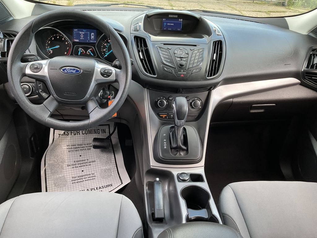 2015 Ford Escape Image 28