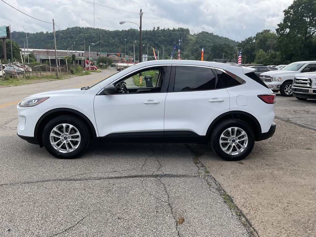 2022 Ford Escape Image 6