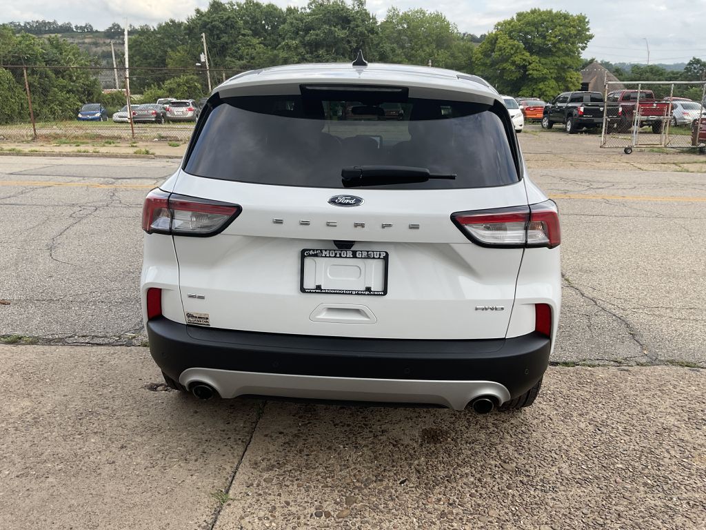 2022 Ford Escape Image 8