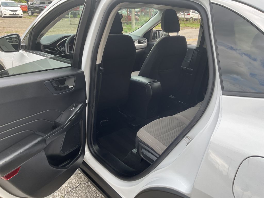 2022 Ford Escape Image 20