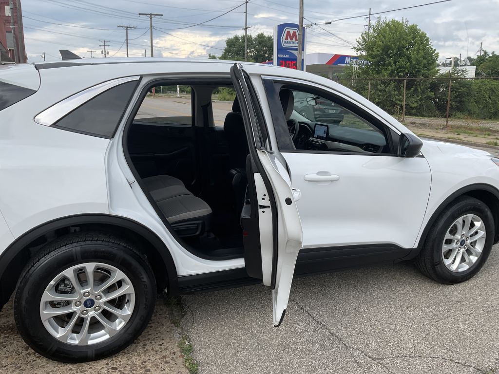 2022 Ford Escape Image 22