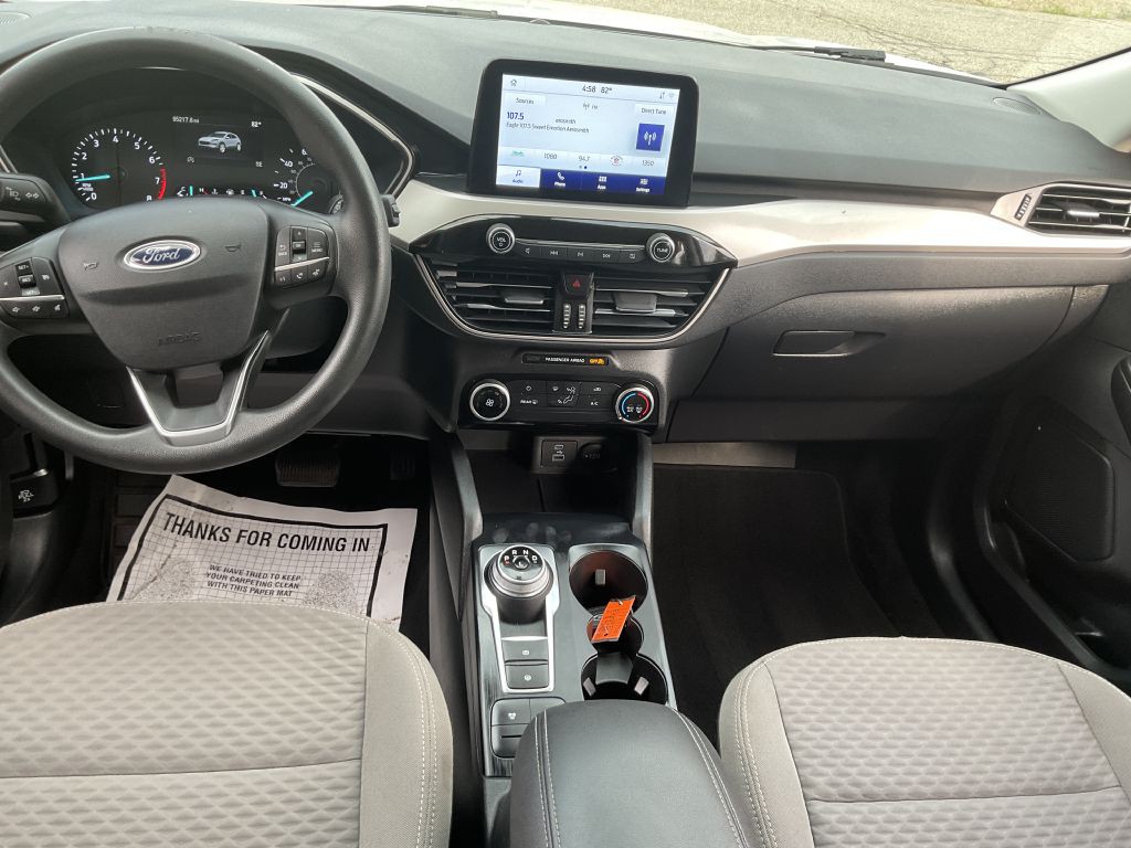 2022 Ford Escape Image 28