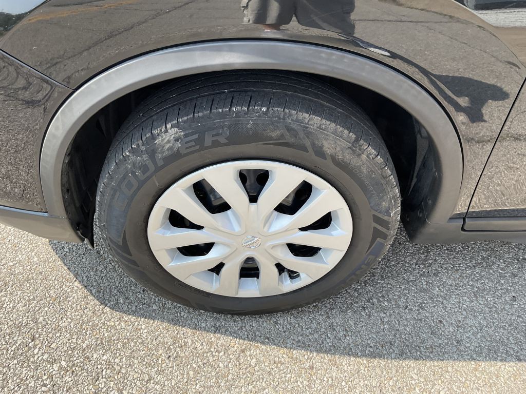 2017 Nissan Rogue Image 9