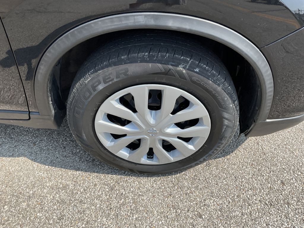 2017 Nissan Rogue Image 11