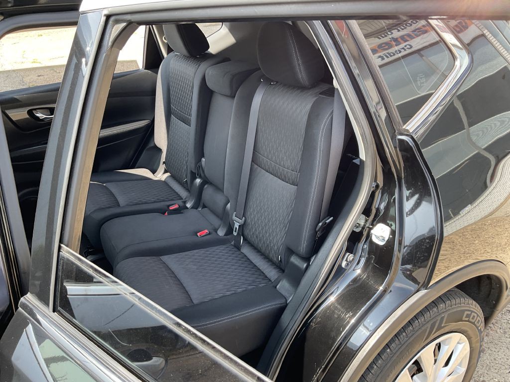 2017 Nissan Rogue Image 20