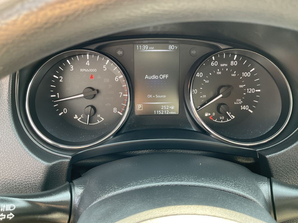 2017 Nissan Rogue Image 31