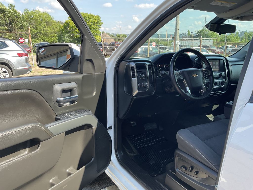 2018 Chevrolet Silverado 1500 Image 16