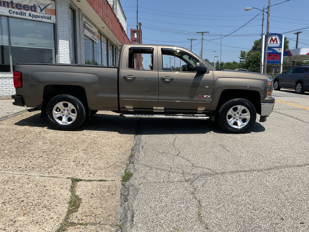 2015 Chevrolet Silverado 1500 Image 2