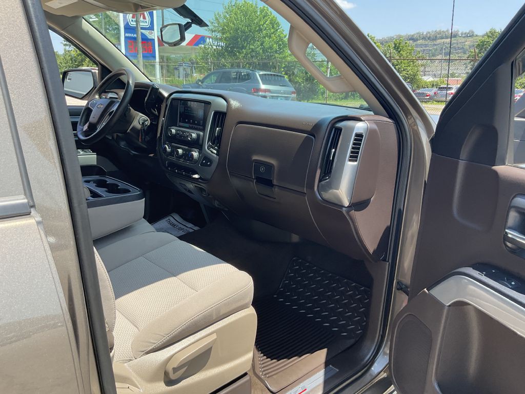 2015 Chevrolet Silverado 1500 Image 18