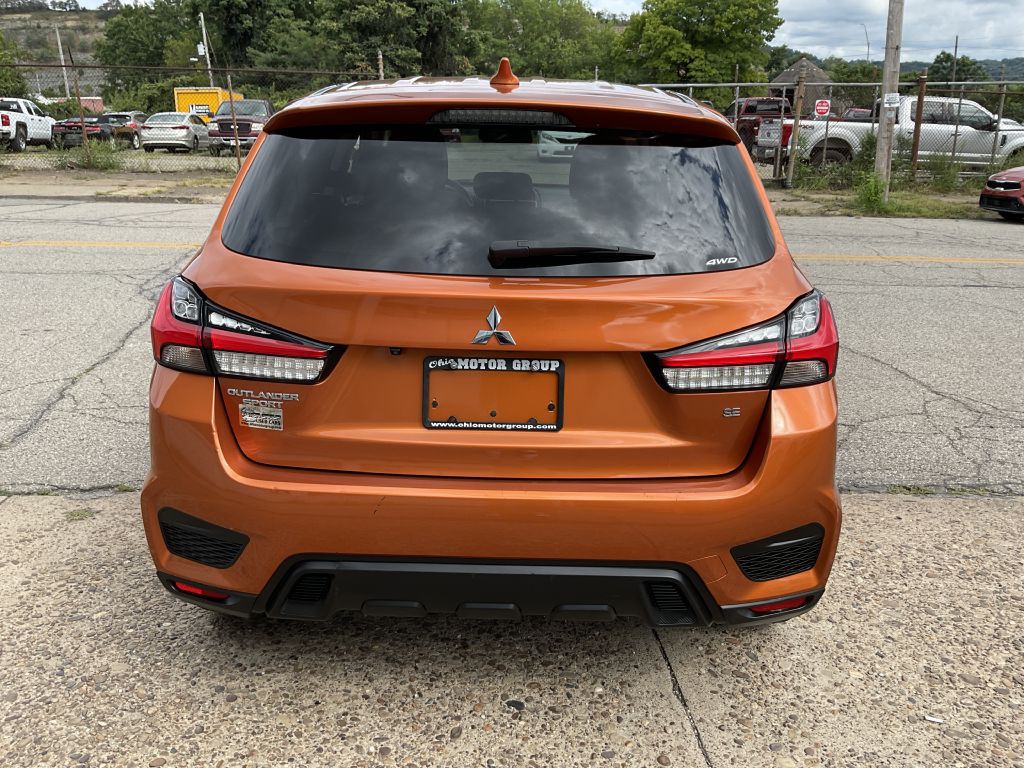 2023 Mitsubishi Outlander Image 8