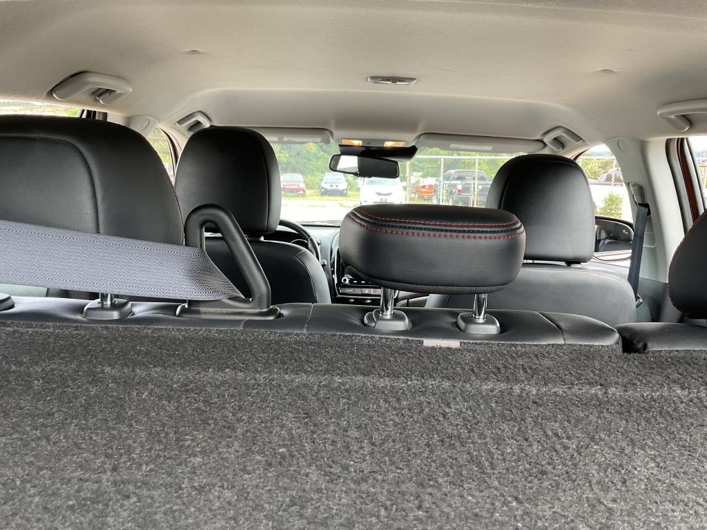 2023 Mitsubishi Outlander Image 25