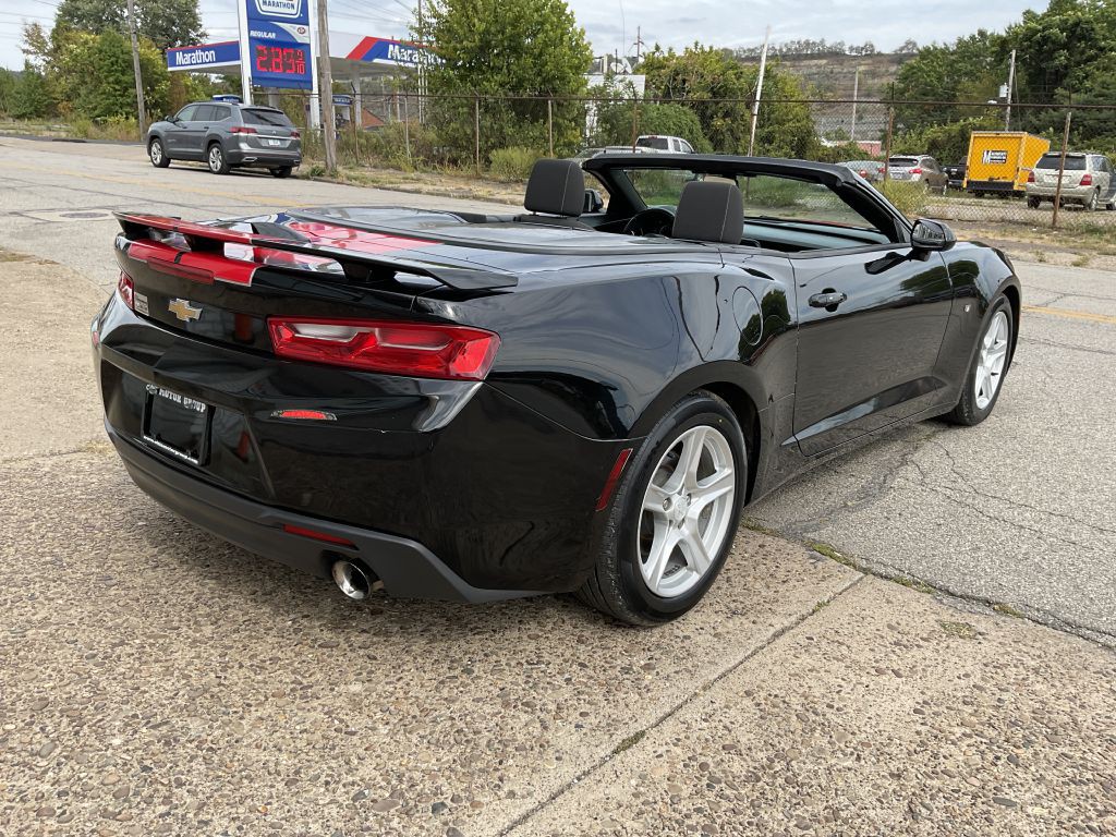 2016 Chevrolet Camaro Image 3
