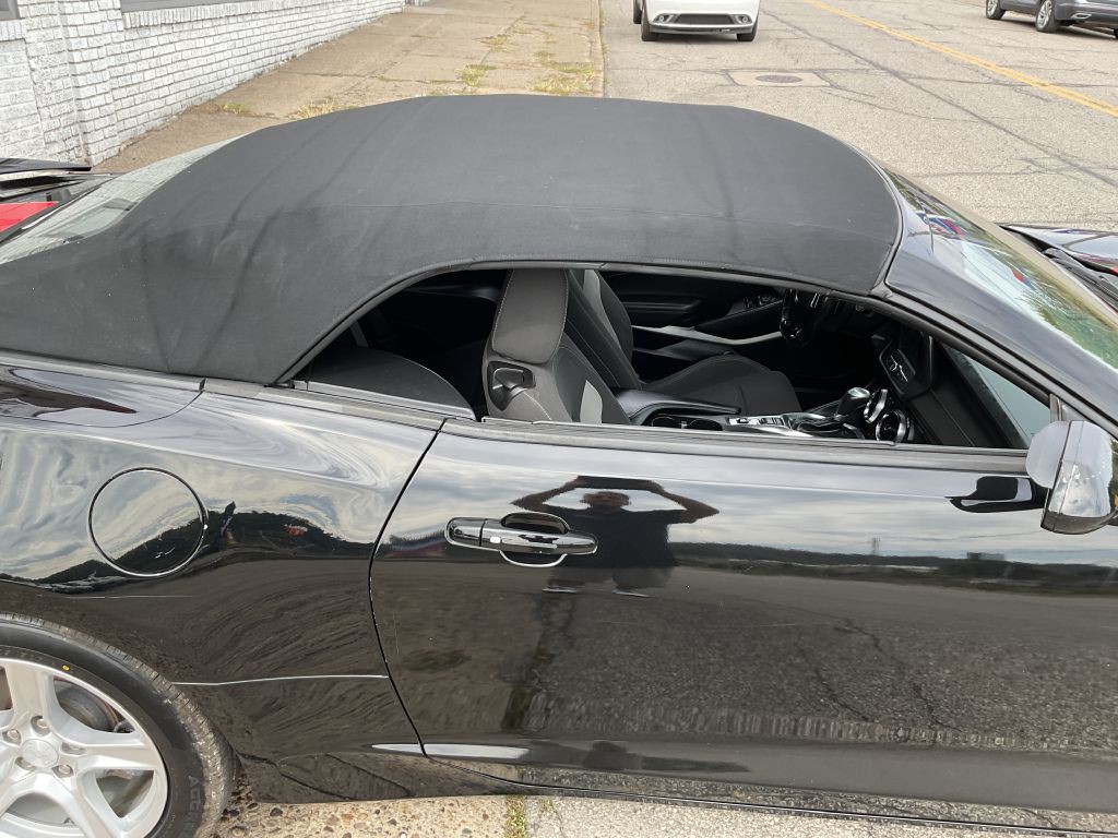 2016 Chevrolet Camaro Image 26