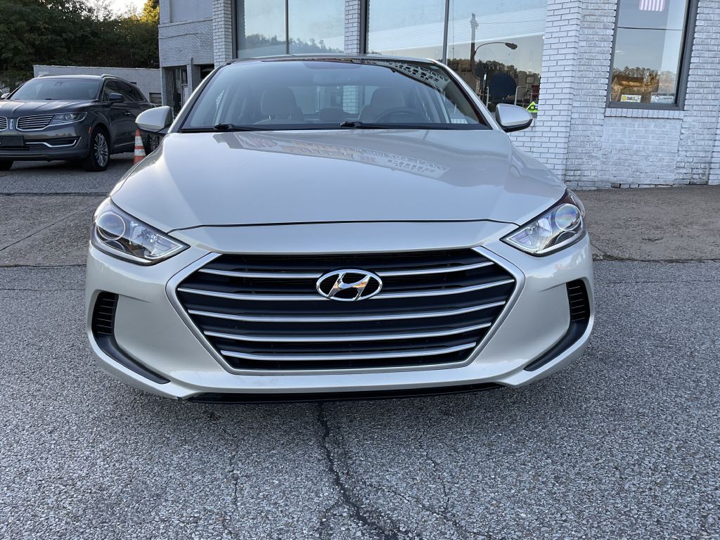 2018 Hyundai Elantra Image 4
