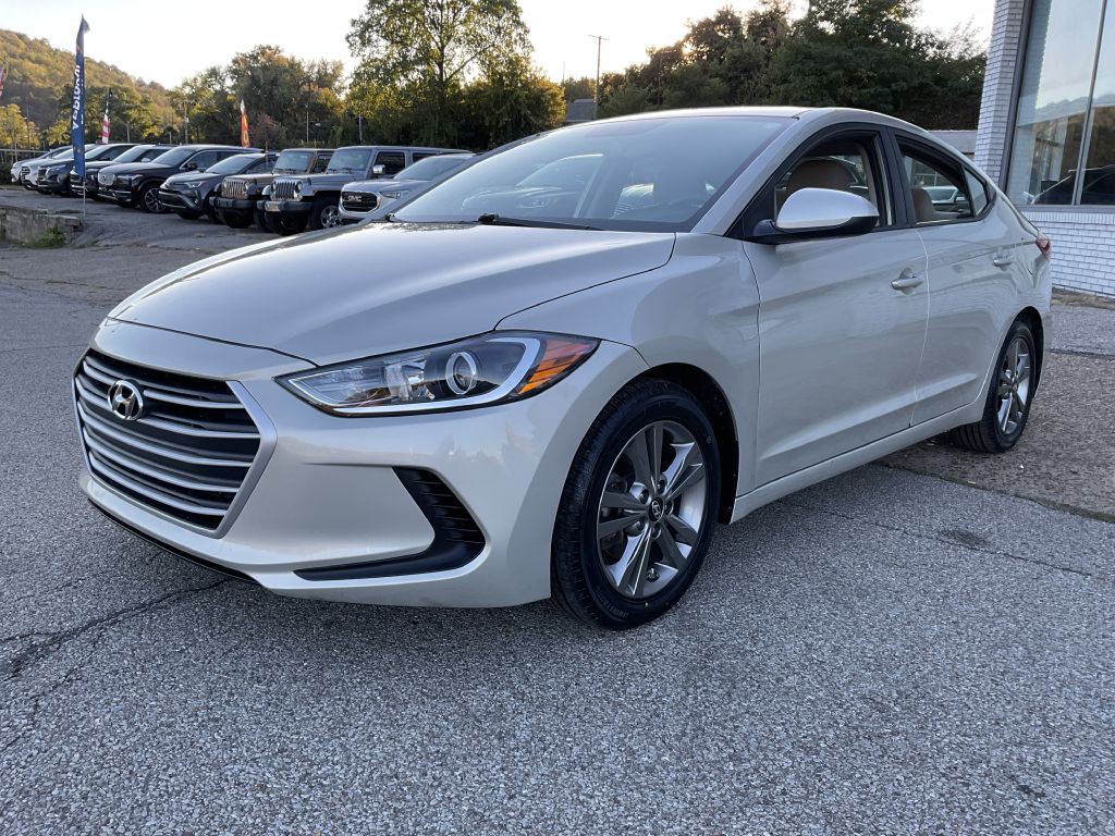 2018 Hyundai Elantra Image 5