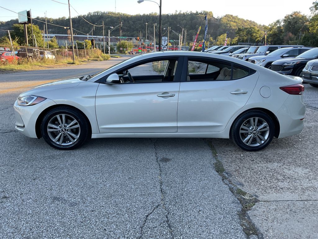 2018 Hyundai Elantra Image 6