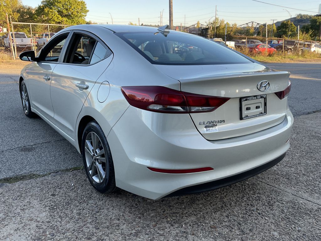 2018 Hyundai Elantra Image 7
